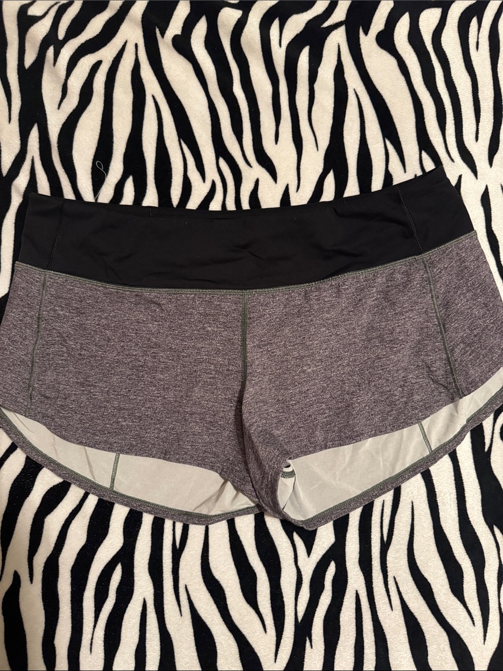 lululemon athletica Light Gray Athletic Running Shorts - Picture 2 of 2